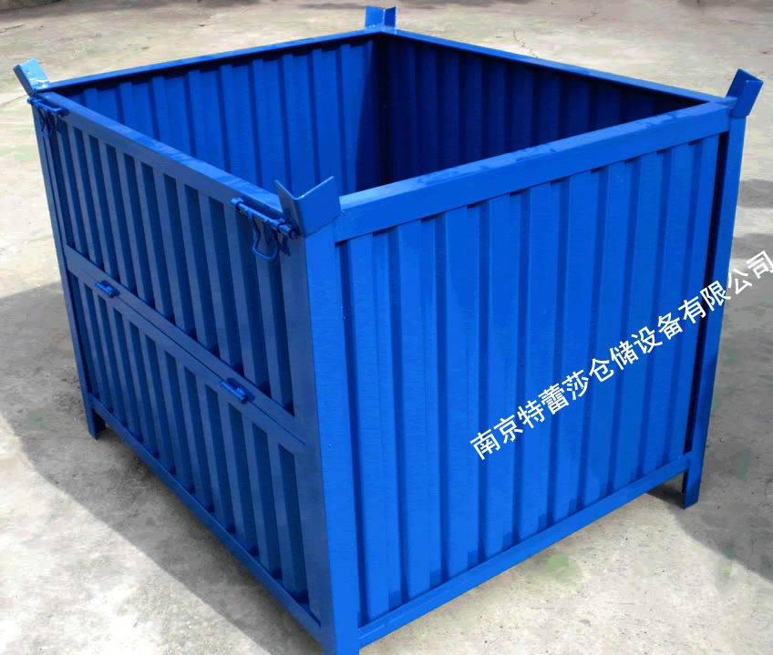 鐵皮箱 金屬鐵皮周轉(zhuǎn)箱 折疊鐵箱 料箱 金屬料箱 箱式托盤 折疊式箱式托盤 網(wǎng)格板箱 鋼制料箱 可折疊鋼板箱 鐵箱子 鐵籠子 貨箱 柱式托盤 歐式托盤
